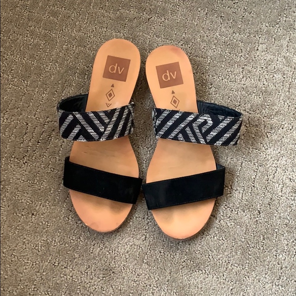 🌟CLEAROUT 🌟 Dolce vita shoes